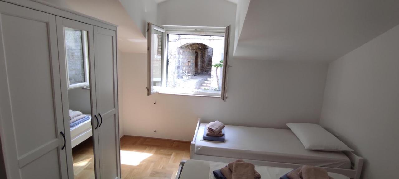 Luxury City Centre Apartment With Stunning View Omis Bagian luar foto