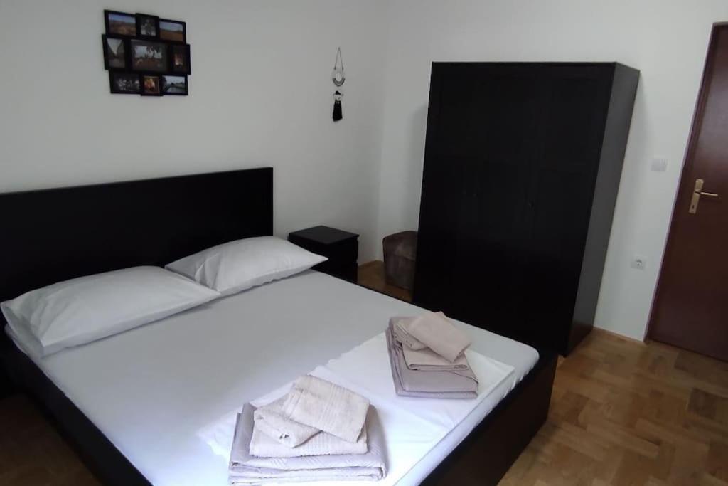 Luxury City Centre Apartment With Stunning View Omis Bagian luar foto