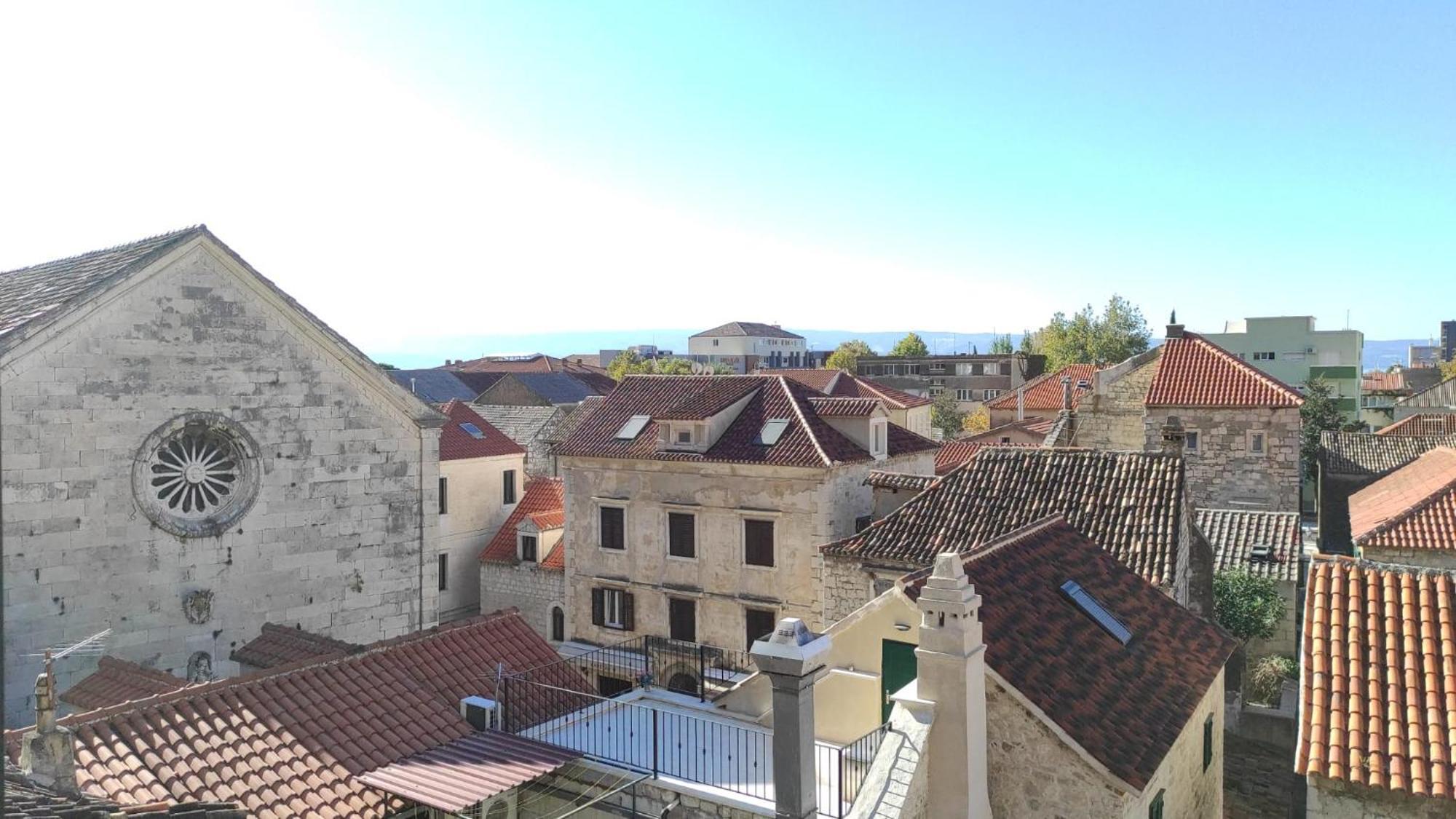 Luxury City Centre Apartment With Stunning View Omis Bagian luar foto