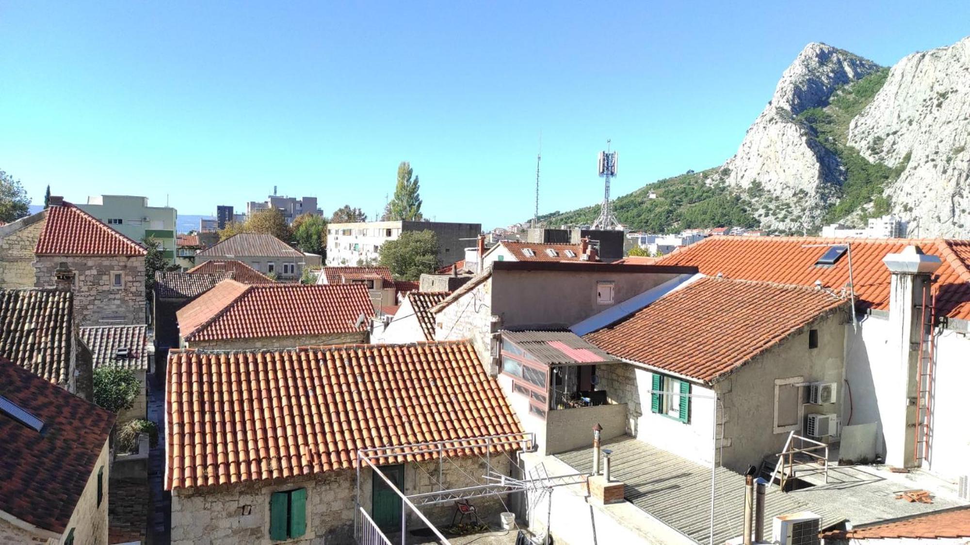 Luxury City Centre Apartment With Stunning View Omis Bagian luar foto