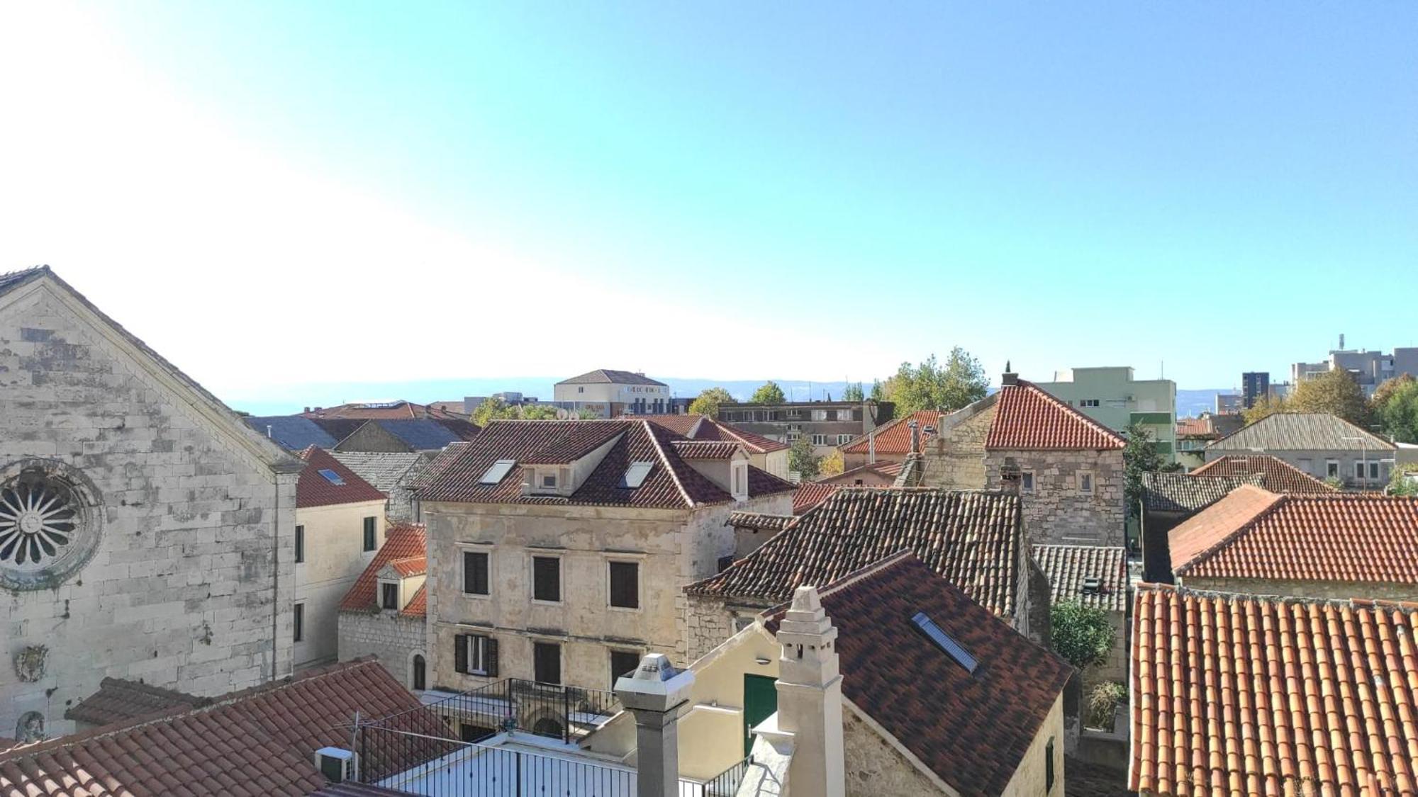 Luxury City Centre Apartment With Stunning View Omis Bagian luar foto