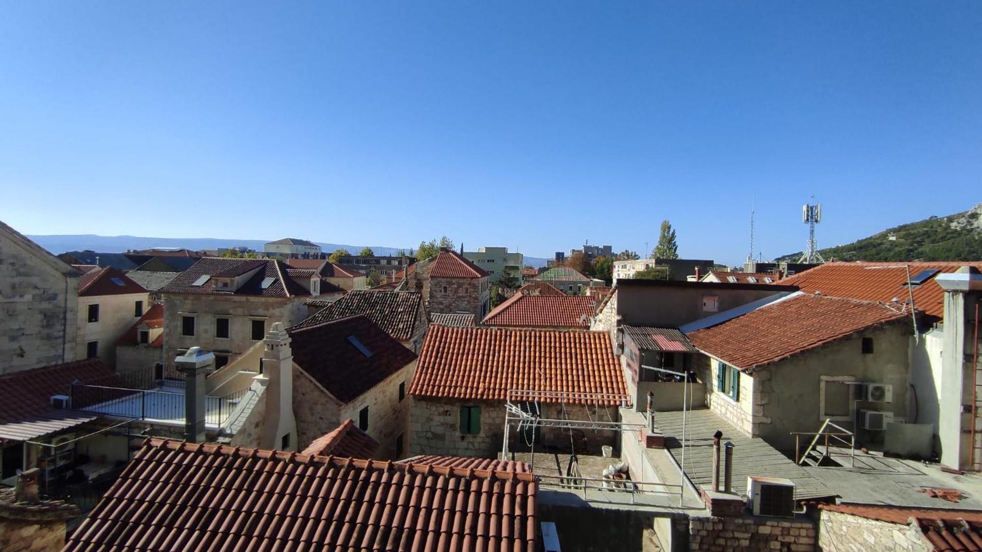 Luxury City Centre Apartment With Stunning View Omis Bagian luar foto